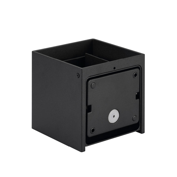 5.8W, 2x140lm Wall Cube IP54, Black and White LED wall lamp Sylvania