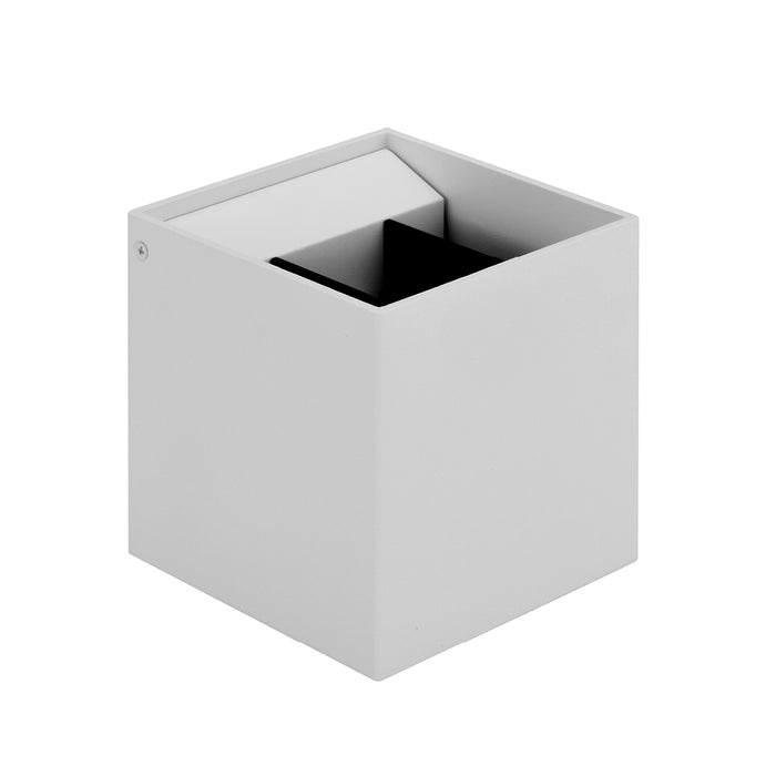 5.8W, 2x140lm Wall Cube IP54, Black and White LED wall lamp Sylvania