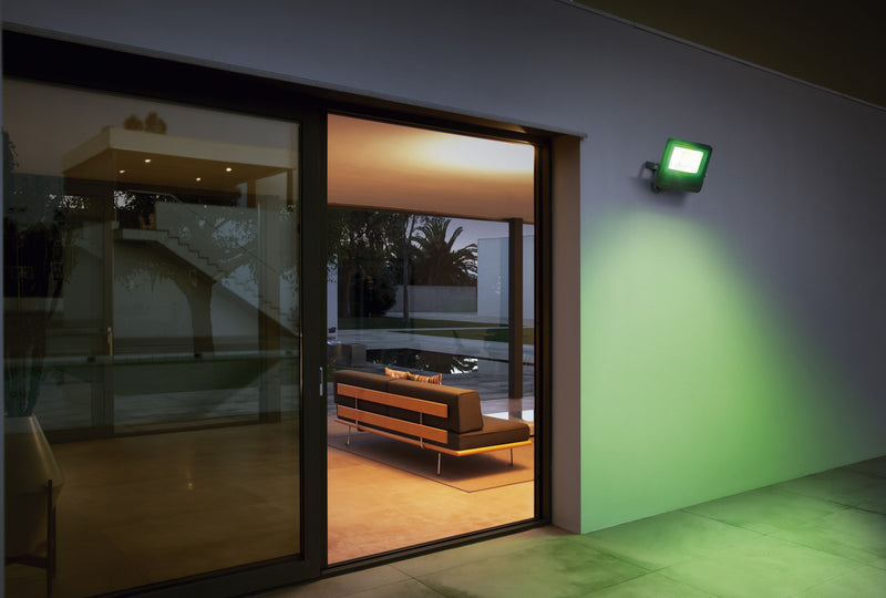 30W, 2400lm, Smart+ Wi-Fi Floodlight RGB + Tunable White, LED Smart lighting Osram