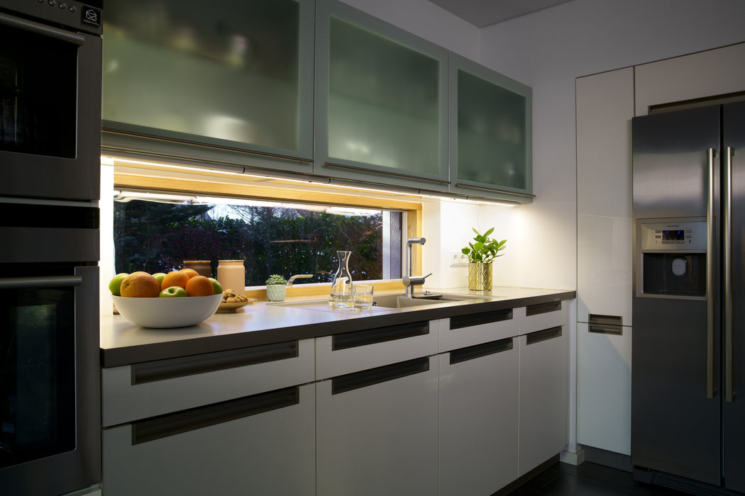 12W, 840lm, Linear LED Flat Sensor, IP20, LED Työpistevalaisin Osram
