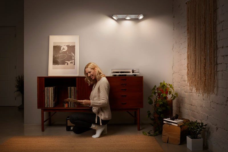 14,4W, 960lm, Decor Spot Pluto, 3000K, IP20, IK03, 90x498mm, LED Kohdevalaisin Osram