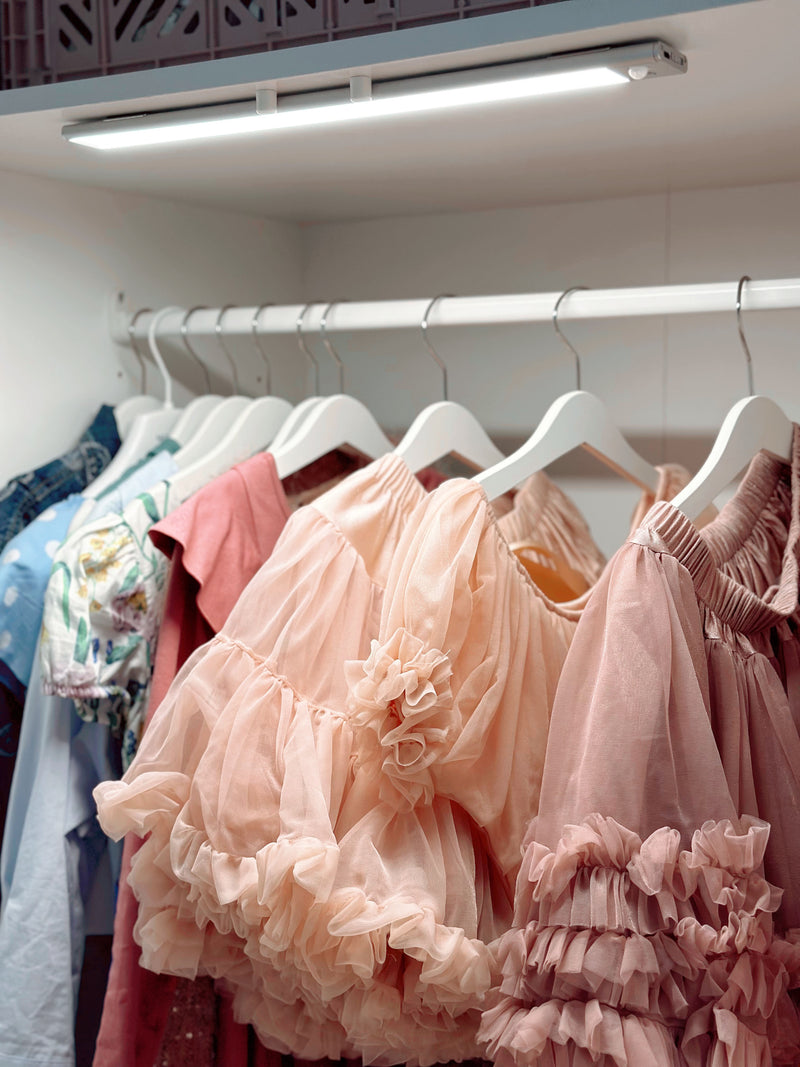 3.2W, 200lm, Linear LED Flat Sensor + USB, 3000K/4000K/6500K, IP20, 40x400mm, LED Workstation lamp Osram