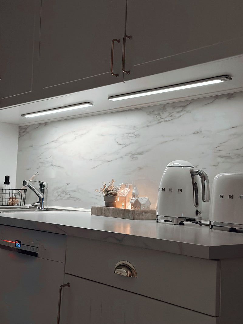 3.2W, 200lm, Linear LED Flat Sensor + USB, 3000K/4000K/6500K, IP20, 40x400mm, LED Workstation lamp Osram