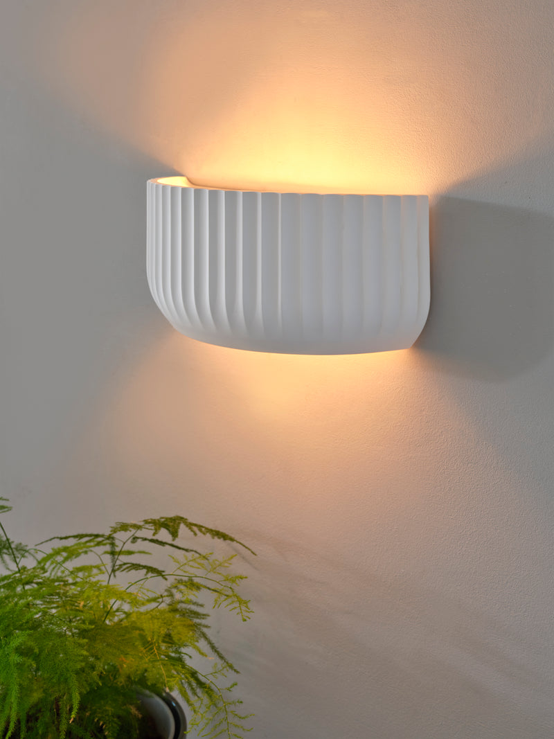 Decor Plaster Routes Wall Up 310 WHITE, E27, IP20, IK03, 126x308mm, Sisustuksellinen seinävalaisin Osram