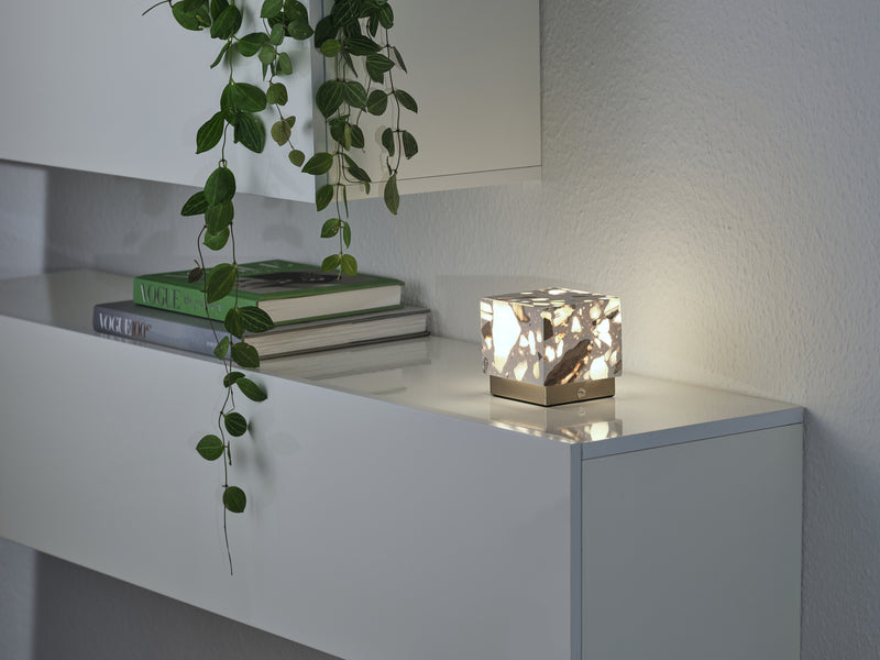 2W, 40lm, Decor Gleam Table Touch CCT DIM WHITE, 2700K/3300K/4500K, IP20, 100x97mm, Sisustuksellinen LED pöytävalaisin Osram