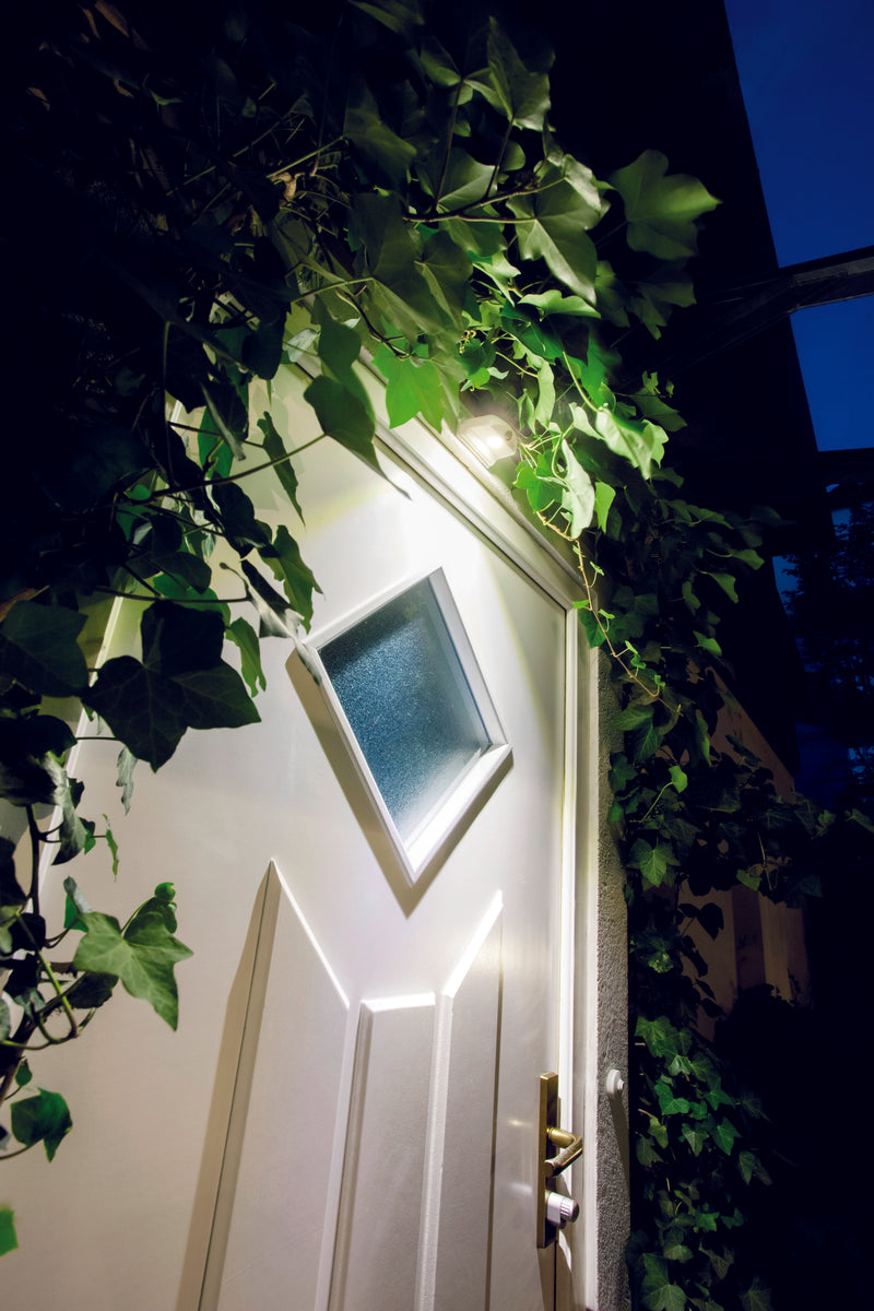 0.95W, 40lm, DoorLED Down Sensor, 4000K, IP54, LED Outdoor wall light with motion sensor Osram