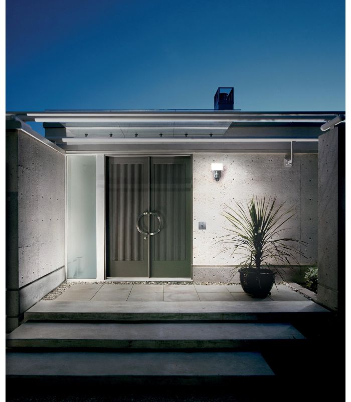 24W, 1800lm Smart+ WiFi Flood Camera IP44, 3000K LED floodlight LEDVANCE